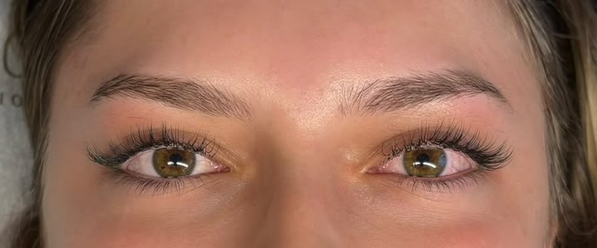 Nachher: 1:1 Wimpernverlängerung